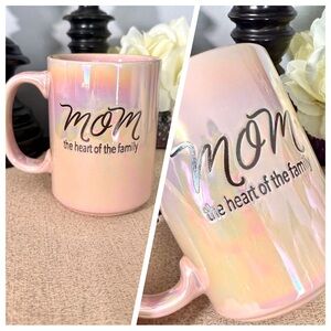 NWT MOM THE HEART OF THE FAMILY Iridescent Ceramic Mug